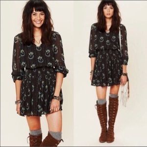 FREE PEOPLE  Peacock Print Boho Dress Small